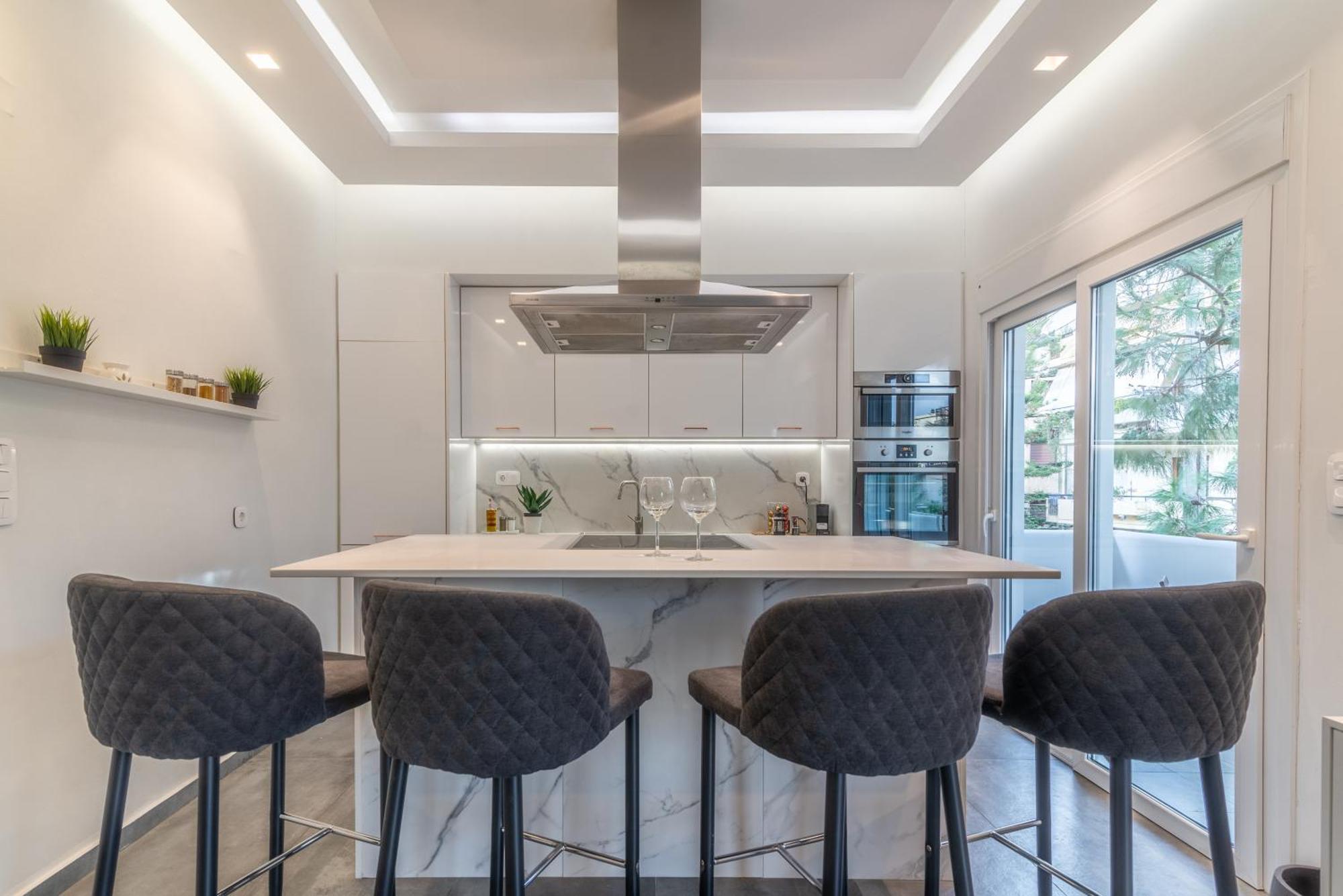 Misty Grey Apartment Near City Centre Heraklion  Bagian luar foto