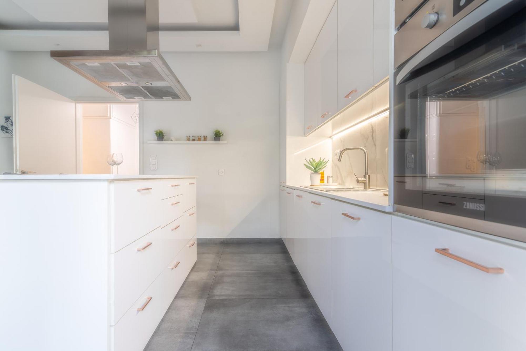Misty Grey Apartment Near City Centre Heraklion  Bagian luar foto